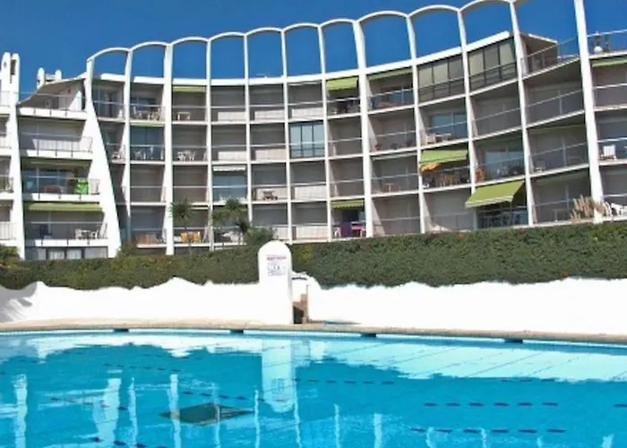 L'iliade - 4 Pers - 50 M Des Plages